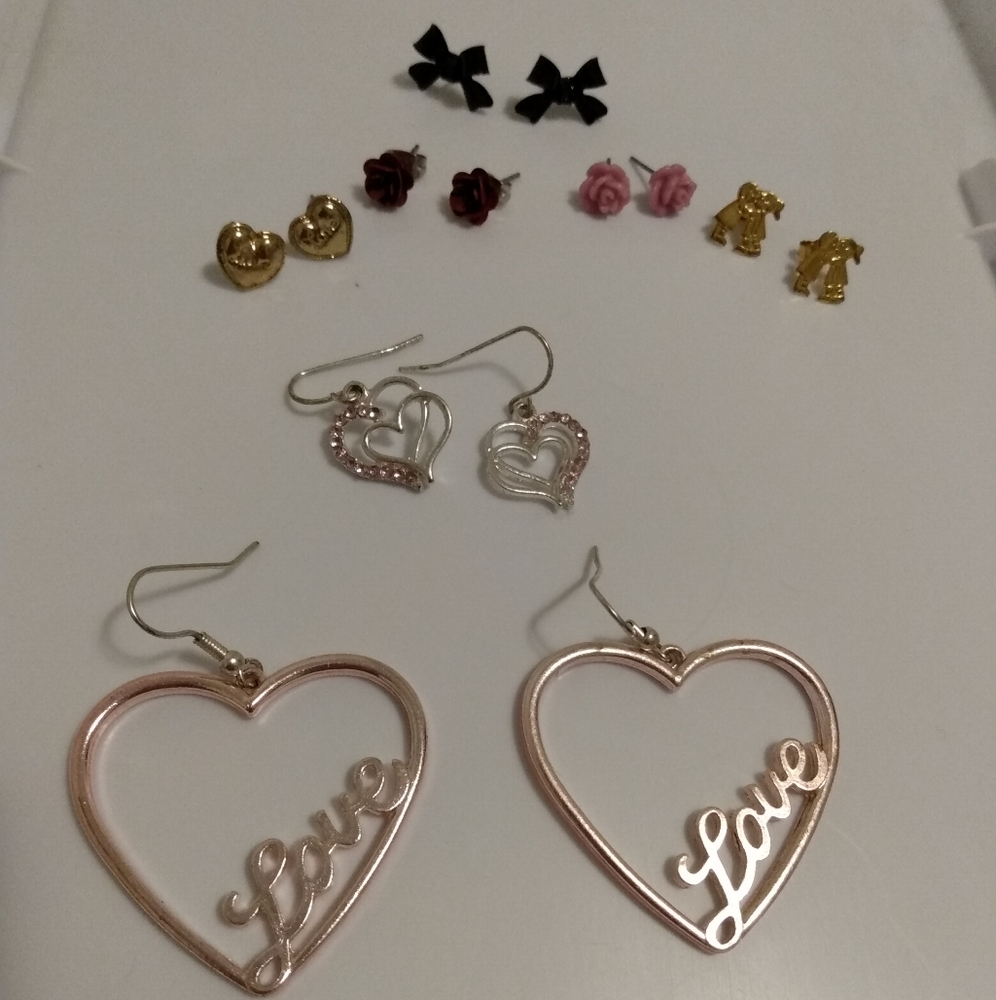 3/$15 Earrings bundle